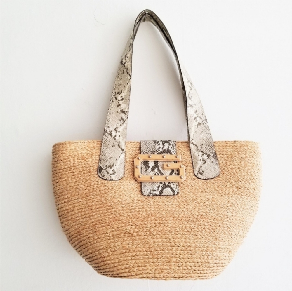 🌸 Guess Straw Snakeskin Cheetah Lining Print Bucket Shoulder Bag Handbag